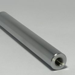 Trục Thẳng Có Một Đầu Ren Trong